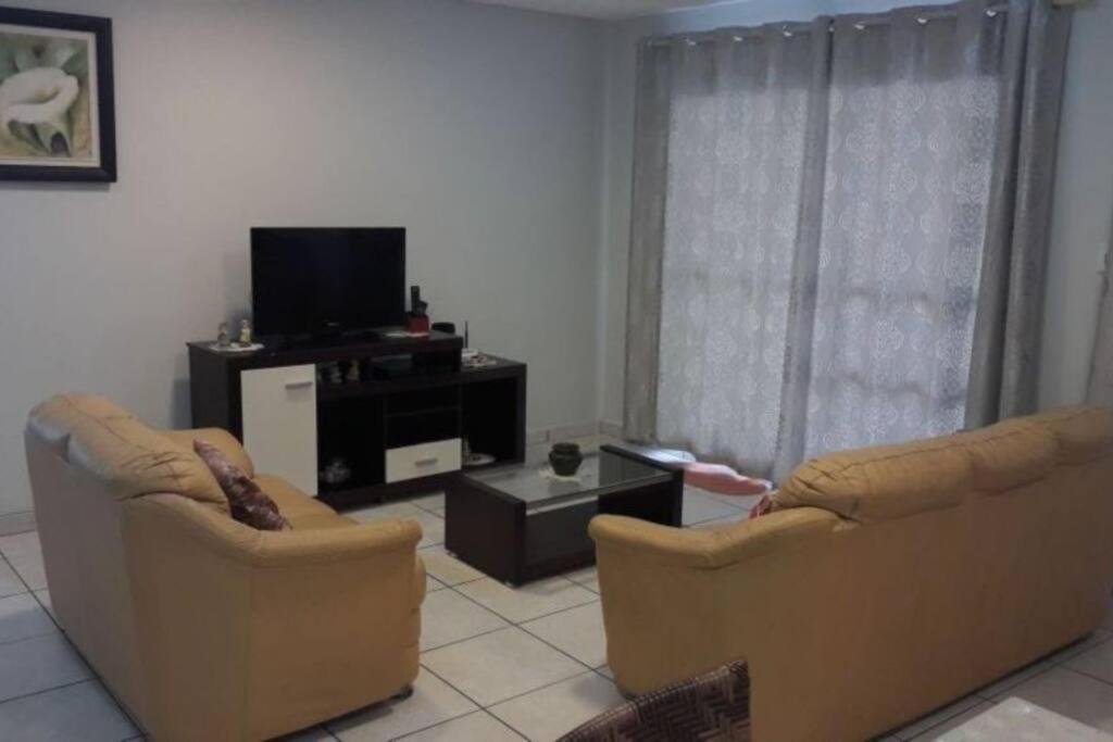 Cobertura Enorme Com Varanda E Churrasqueira Guaruja Exterior photo